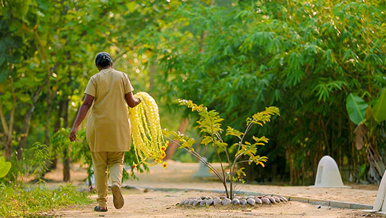 Handmade garlands to welcome guests at Xandari beach resort Kerala